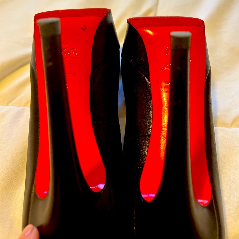 Christian Louboutin platform black heels 38